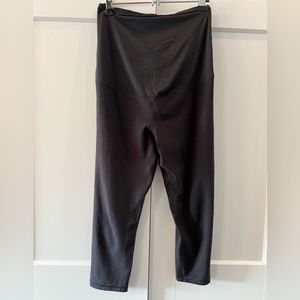 Isabel Maternity Over Belly Active Capri Maternity Active Leggings, Black, Large